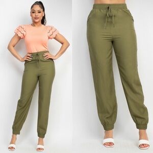 NEW ARRIVAL WOMEN’S OLIVE ELASTIC WAISTLINE CUFFED HEM CARGO JOGGERS